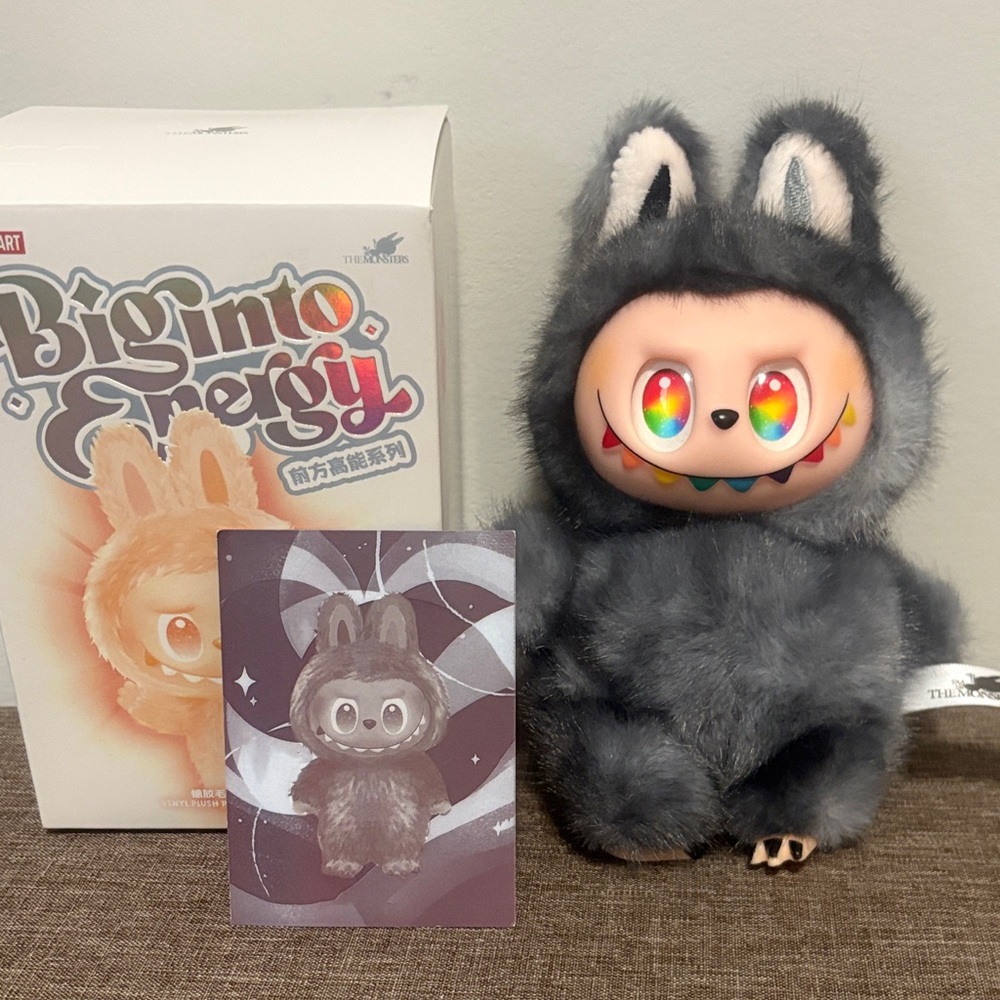 Labubu Big into energy secret ID